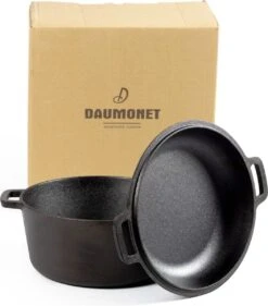 Daumonet Ducasse Gietijzeren Double Use Braadpan - Combi Sudderpan Zwart - 2-in-1 Bak- En Braadpan - PFAS & PFOA Vrij - Rond - Ø 26 Cm - 4,4 Liter - Emaille - Alle Warmtebronnen - Elektrisch - Gas - Halogeen - Inductie - Keramisch -Pot Verkoopwinkel 1053x1200