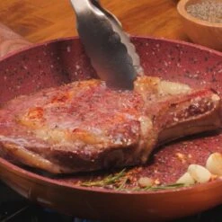 Livington Copper & Stone Pan - 24cm Koekenpan- Anti-aanbaklaag En Krasbestendig - Graniet Look - Binnenste Steenlaag Voor Perfecte Warmteverdeling - Geschikt Voor Ceran, Gas, Elektrisch, Inductie -Pot Verkoopwinkel 1200x1200 1176