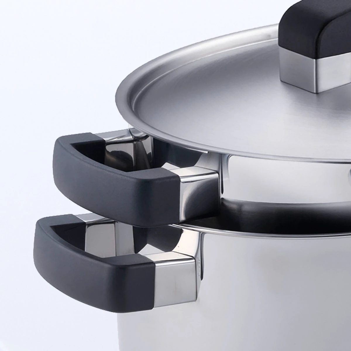 BK Conical Cool Pannenset - 4-delig - RVS – Geschikt Voor Alle Warmtebronnen 12 BK Conical Cool Pannenset - 4-delig - RVS – Geschikt Voor Alle Warmtebronnen - Afbeelding 10