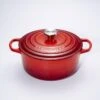 Le Creuset Gietijzeren Braadpan - 26cm 5,3 L - Kersenrood 2 Le Creuset Gietijzeren Braadpan - 26cm 5,3 L - Kersenrood -Pot Verkoopwinkel 1200x1200 994
