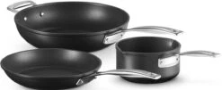 Le Creuset - Les Forgees - 3-Delige - Pannenset -Pot Verkoopwinkel 1200x493 1