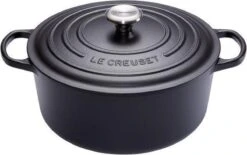 Le Creuset Signature Braadpan - 4,2 L - 24 Cm - Zwart -Pot Verkoopwinkel 1200x754 4