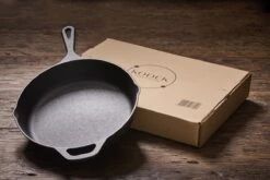 Koock Amsterdam® Skillet - Gietijzer - 25cm - Koekenpan - Geschikt Voor Alle Warmtebronnen -Pot Verkoopwinkel 1200x800 72