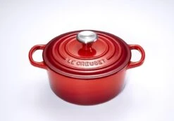 Le Creuset Braadpan Signature Kersenrood - ø 28 Cm / 6.7 Liter -Pot Verkoopwinkel 1200x839 2