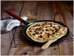 Staub Flensjespan - Houten Steel - 28 Cm - Zwart -Pot Verkoopwinkel 1200x901 10