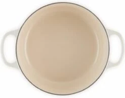 Le Creuset Braadpan Signature Meringue - ø 24 Cm / 4.2 Liter 10 Le Creuset Braadpan Signature Meringue - ø 24 Cm / 4.2 Liter -Pot Verkoopwinkel 1200x945 2