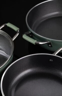 Primecook - Braadpan / Hapjespan Met Deksel - Ø 28 Cm - PFAS-vrij - Inductie - Ecoshield -Pot Verkoopwinkel 781x1200