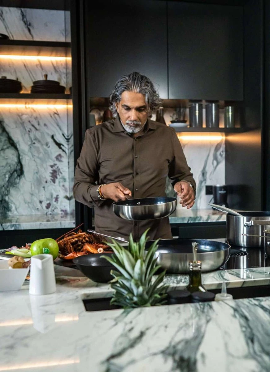 Soenil By ISENVI - Koekenpan Inductie - 28 CM - Keramische Pan - RVS Handgreep 8 Soenil By ISENVI - Koekenpan Inductie - 28 CM - Keramische Pan - RVS Handgreep - Afbeelding 6