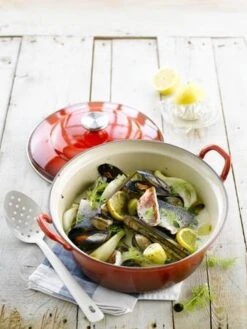 Le Creuset Braadpan Faitout Tradition Kersenrood - ø 24 Cm / 3 Liter -Pot Verkoopwinkel 901x1200 1