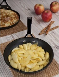 Le Creuset Koekenpan Les Forgées TNS - ø 28 Cm - Standaard Anti-aanbaklaag -Pot Verkoopwinkel 923x1200